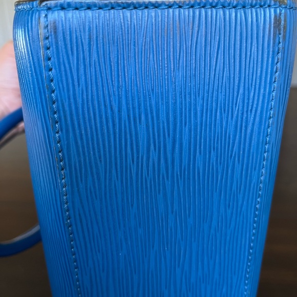 Louis Vuitton Blue Epi Leather Satchel - Picture 13 of 16